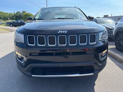 Used 2018 Jeep Compass Limited w/ Navigation Group AWD/4WD image 2