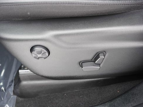 Certified 2023 Dodge Durango GT image 27