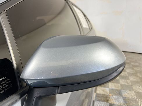 Used 2021 Toyota Corolla LE FWD image 13