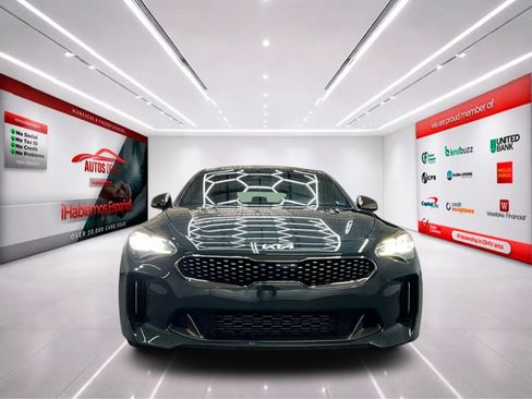 Used 2022 Kia Stinger GT1 RWD image 2