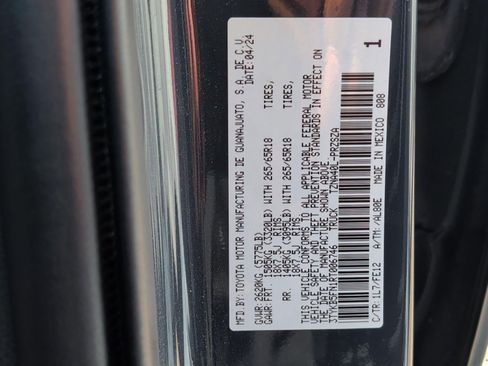 Used 2024 Toyota Tacoma TRD Sport RWD image 28