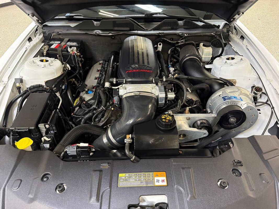 Used 2014 Ford Mustang GT RWD image 38