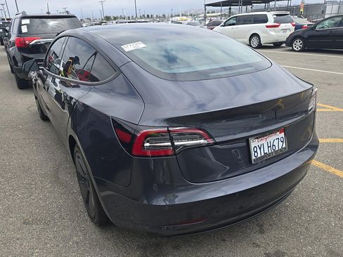 Used 2021 Tesla Model 3 Standard Range Plus RWD image 4