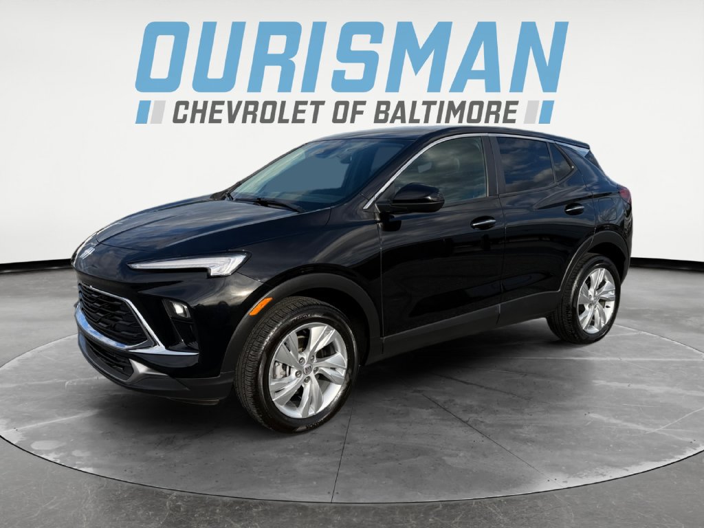 Used 2025 Buick Encore GX Preferred AWD/4WD image 2