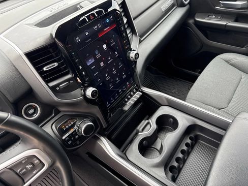 Used 2023 RAM 1500 Big Horn AWD/4WD image 30