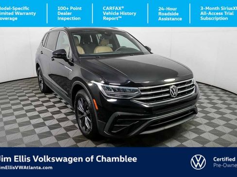 Certified 2023 Volkswagen Tiguan SE FWD image 1