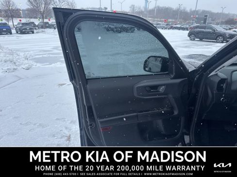 Used 2022 Ford Bronco Sport Base image 11