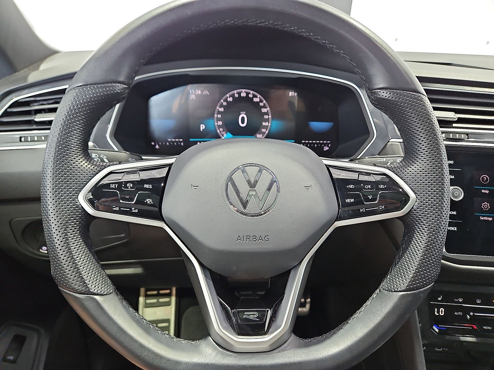 Used 2024 Volkswagen Tiguan SE R-Line AWD/4WD image 21