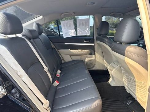 Used 2013 Subaru Legacy 2.5i AWD/4WD image 10