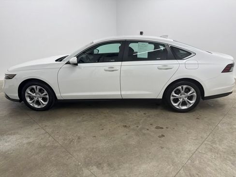 Used 2023 Honda Accord LX image 8