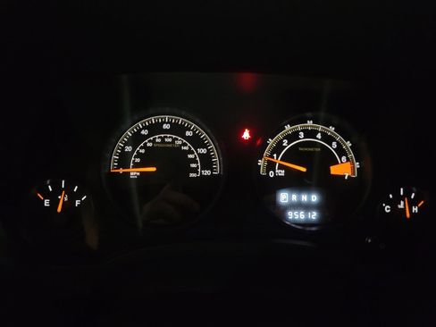 Used 2016 Jeep Patriot Latitude image 23