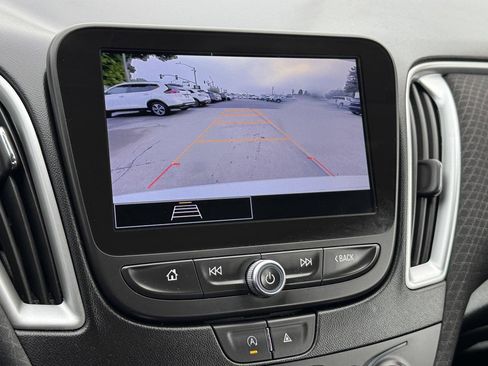 Used 2024 Chevrolet Malibu LT FWD image 21