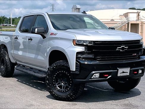 Used 2020 Chevrolet Silverado 1500 LT Trail Boss AWD/4WD image 37