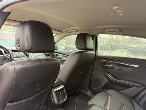 Used 2018 Chevrolet Impala LT image 23