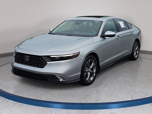Used 2024 Honda Accord EX image 1