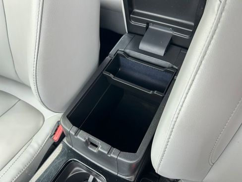 Used 2023 Mitsubishi Eclipse Cross SEL image 37