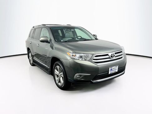 Used 2012 Toyota Highlander Limited w/ Tow Pkg AWD/4WD image 1