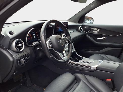 Used 2022 Mercedes-Benz GLC 300 GLC 300 image 10