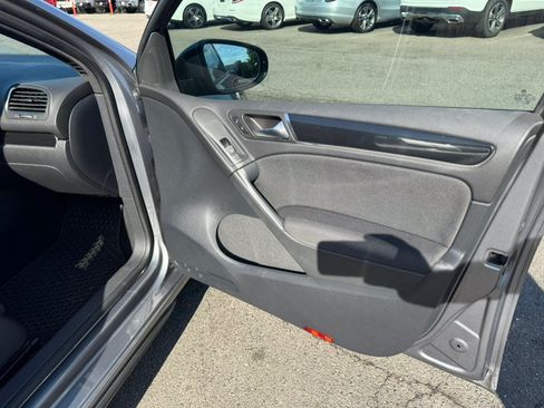 Used 2011 Volkswagen GTI 4-Door FWD image 16