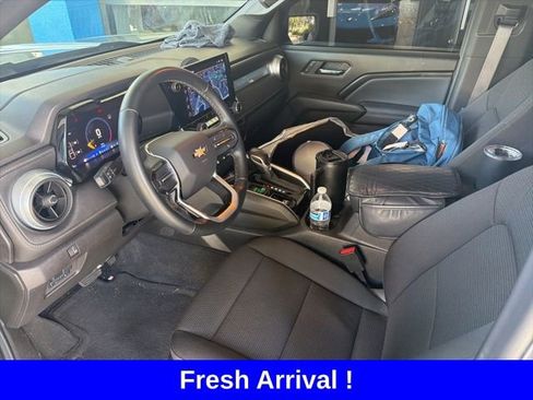 Used 2024 Chevrolet Colorado LT w/ Advanced Trailering Package image 5