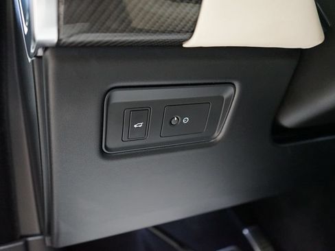 Used 2019 Land Rover Range Rover Sport HST AWD/4WD image 40
