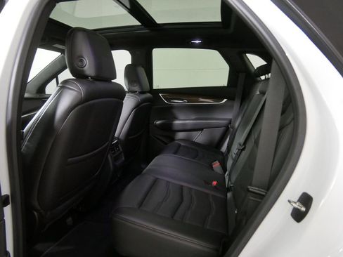 Used 2019 Cadillac XT5 Platinum image 21