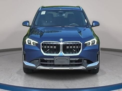Used 2023 BMW X1 xDrive28i w/ Convenience Package AWD/4WD image 2
