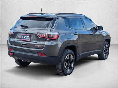 Used 2018 Jeep Compass Trailhawk AWD/4WD image 5