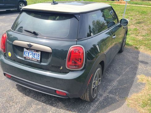 Used 2024 MINI Cooper SE w/ MINI Resolute Edition image 3