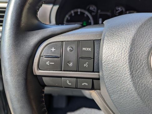 Used 2023 Lexus GX 460 Luxury w/ Sport Design Package AWD/4WD image 18