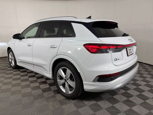 Used 2025 Audi Q4 e-tron Premium Plus w/ Premium Plus AWD/4WD image 3