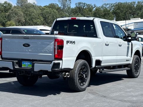 New 2026 Ford F250 4x4 Crew Cab Super Duty image 5