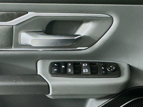 Used 2022 RAM 1500 Lone Star RWD image 18