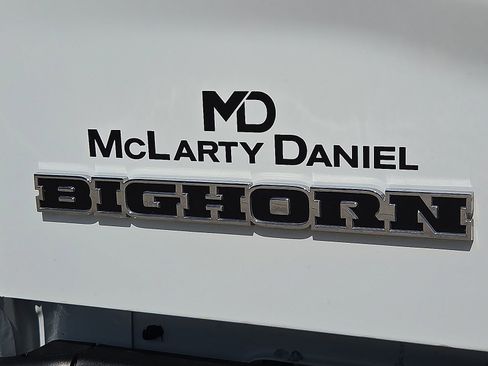 Used 2024 RAM 2500 Big Horn AWD/4WD image 9