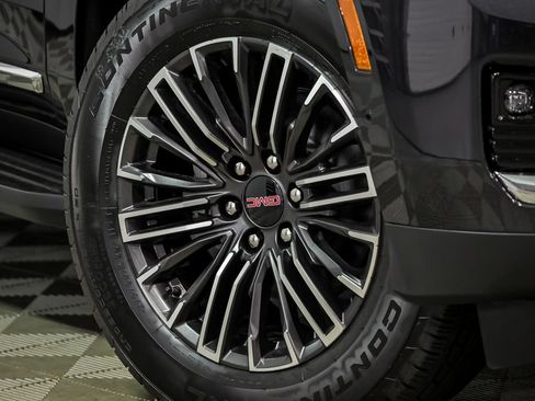 New 2026 GMC Yukon XL Elevation w/ Elevation Premium Package AWD/4WD image 3
