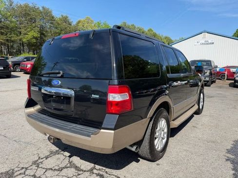 Used 2011 Ford Expedition XLT w/ 203A Rapid Spec Order Code image 5