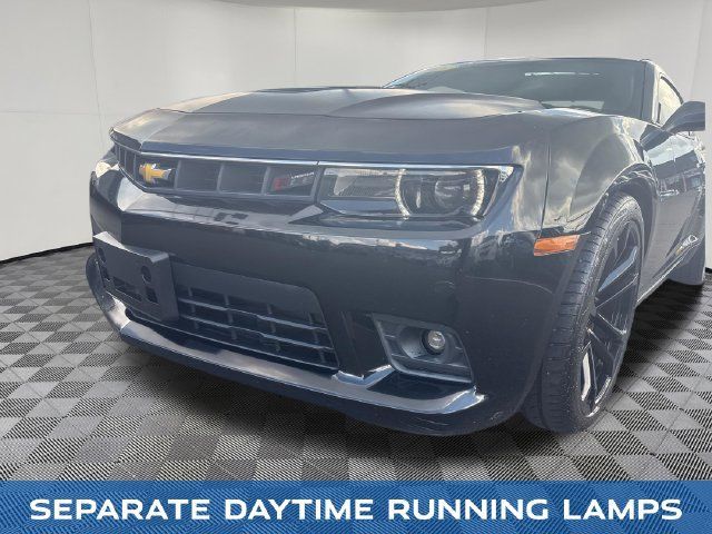 Used 2015 Chevrolet Camaro SS w/ SS Performance Package RWD image 32