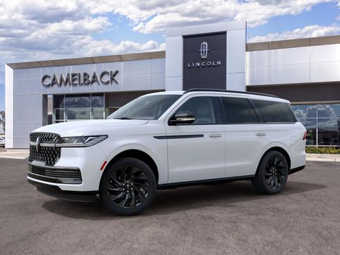 New 2027 Lincoln Navigator Reserve w/ Jet Appearance Package AWD/4WD image 25