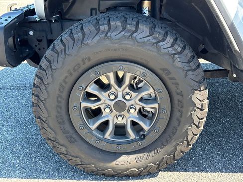 Used 2022 Jeep Wrangler Unlimited Rubicon image 39