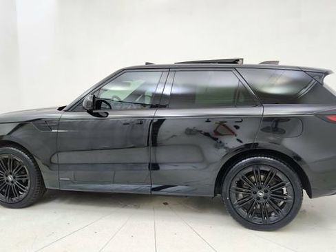 Used 2024 Land Rover Range Rover Sport Autobiography AWD/4WD image 4