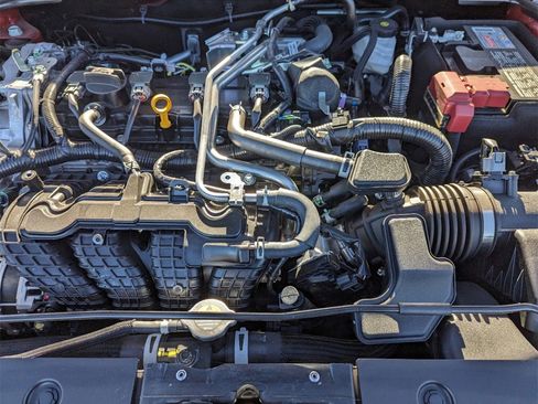 New 2025 Nissan Altima 2.5 SR image 10