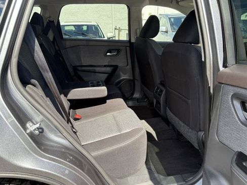 Certified 2023 Nissan Rogue SV image 30