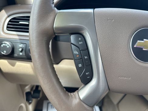 Used 2013 Chevrolet Suburban LTZ AWD/4WD image 55