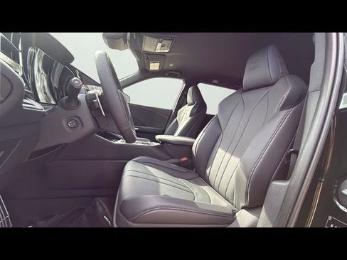 New 2026 Lexus TX 500h AWD image 3