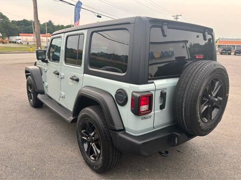 Used 2023 Jeep Wrangler Unlimited Sport AWD/4WD image 6