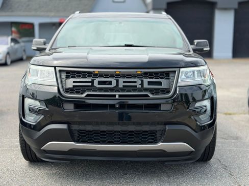 Used 2017 Ford Explorer Limited AWD/4WD image 26