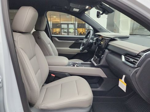 New 2026 GMC Acadia Elevation w/ Black Edition image 40