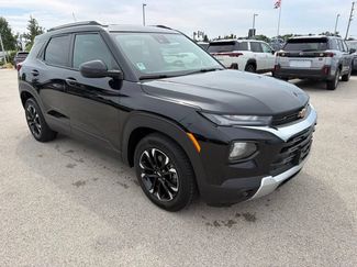 Used 2021 Chevrolet TrailBlazer LT w/ Sun and Liftgate Package FWD 360° Tour