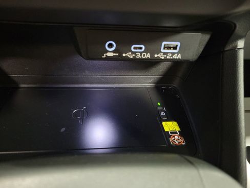 Used 2024 Subaru Crosstrek 2.5i Sport w/ Crosstrek Mirror Package image 17