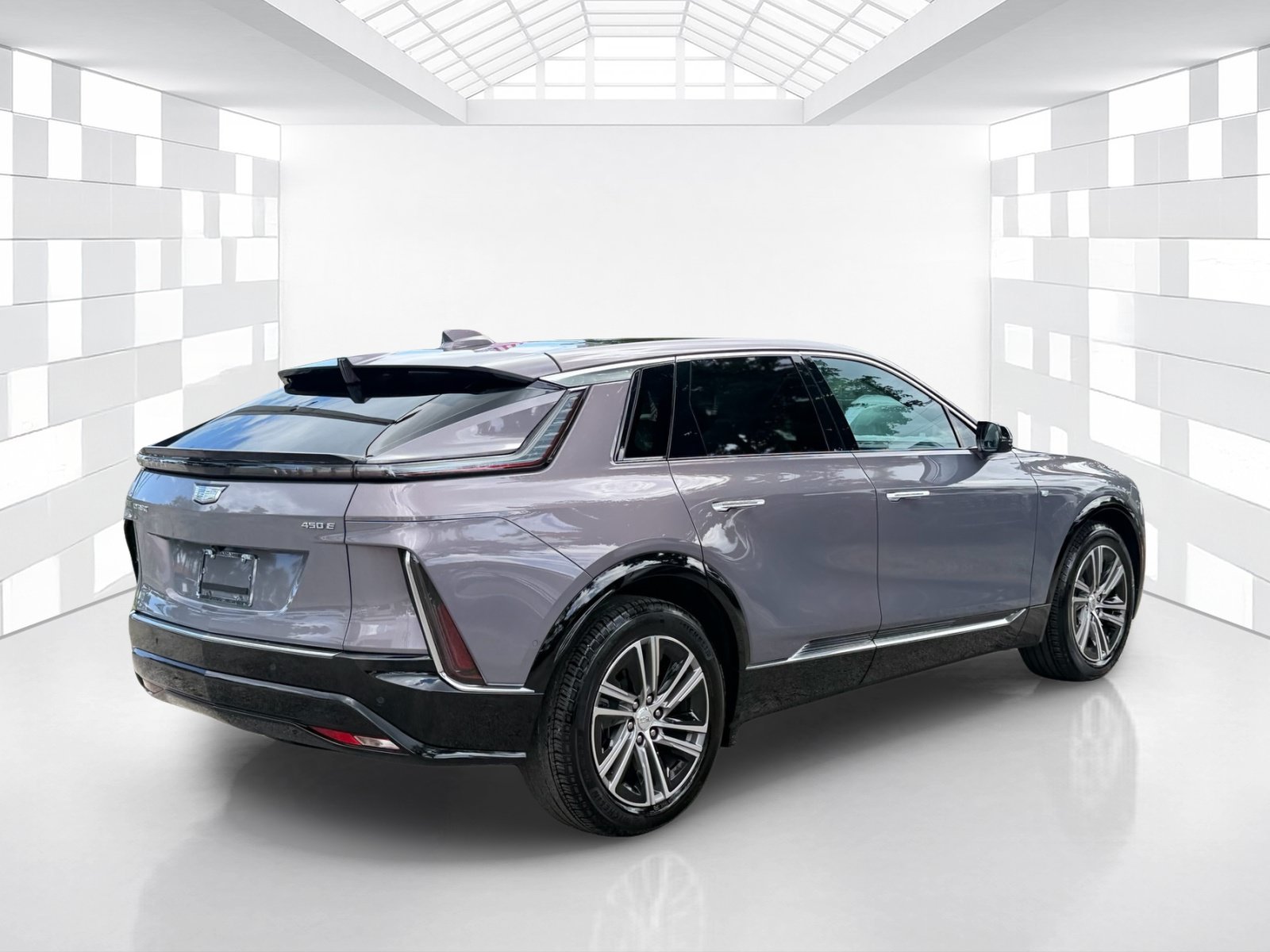 Used 2025 Cadillac Lyriq Luxury RWD image 7
